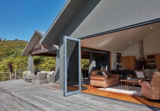 Luxurious coastal retreat - Kawakawa Bay - 3