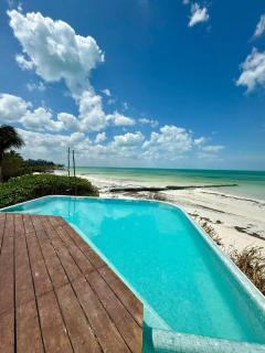 DK Luxury Ocean Front Villa - Adults Only - Isola Holbox - 9