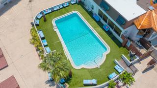 Banana Peel Lodge - Panama City Beach - 3