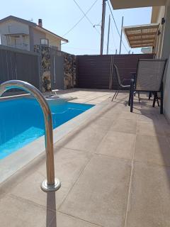 Magnolia Villa with Pool - 4