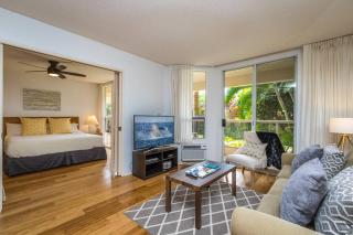 Chic Condo steps from White Sandy Beach Fast Wi-Fi - Wailea - 2
