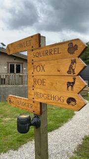 Fox Lodge at Owlet Hideaway - with Hot Tub, Near York - 7