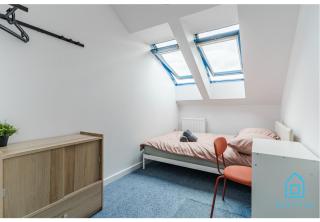 Uranus Room - 15 min to Old Town Gdansk - Gdansk - 3