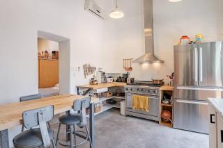 Modern Historic 1900 Adobe Bungalow in Downtown, Low Summer Rates! - Tucson - 1