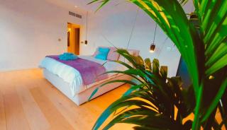 Stunning beachfront apartment in St Julians - 1