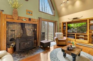 360 Locust Ridge Rd Whole by Carolina Stays - 8