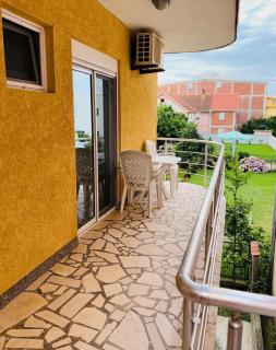 ADO Apartmani Ulcinj Velika Plaza Donji Stoj - Donji Štoj - 7