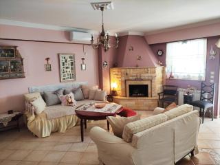 Nana's Home - Athens - 7