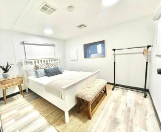 La Colina House - - 9
