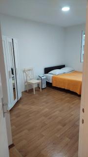 Room with private toilet and terrace in city center in shared apartment - Split - 2
