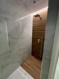 Apartment for rent - Sarandë - 5