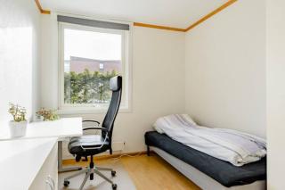 Calm and tidy room in apartment, 14min train ride to city center - Høybråten - 6