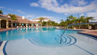 Your Vista Cay Lakeview Allure condo - Orlando - 9