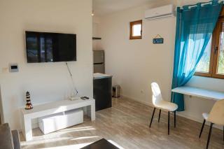 Azzuro - Cozy Studio with Balcony near Beach - Donja Lastva (Lastua Inferiore) - 9