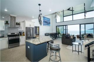 Spacious 4-Bed Villa in Placencia Village w Pool - Placencia - 5