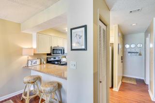 Breezy PCB Retreat with Balcony - Walk to Beach! - 2