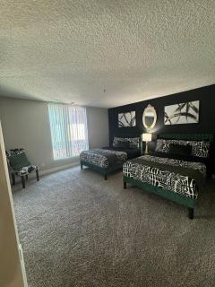 Hollywood Apartments Mario & No Themed With Pool FREE parking and WIFI - 5