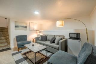Modern Rustic House with Hot Tub Near Downtown SLC - Salt Lake City - 4