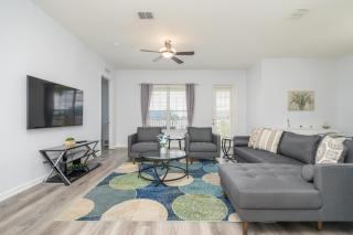 Stunning Vacation Condo - Vista Cay Resort - 2016 - 1