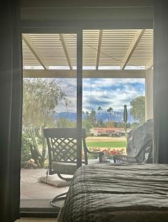 Spacious Villa 2 BR, 2 BA on Golf Course - Palm Desert - 0