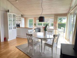 Fantastic View And 150 Meters To The Beach - Sønderby - 9