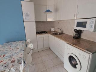 Apartamento céntrico en Empuriabrava, a 600m de la playa, con balcón y aire acondicionado. - ES-228-188 - Empuriabrava - 2