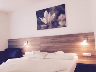 TownVille - Flachau - 2