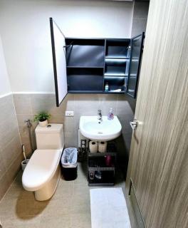 Chic and Cozy Condo - near Ayala and Cebu IT Park - 1