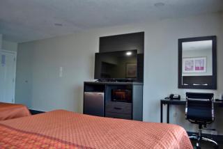 Maverick Motel - Modern Renovated Motel - Klamath Falls - 6