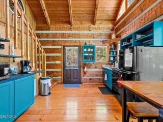 Bluff Mountain's Private Retreat - Sevierville - 4
