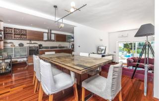 Beach Front Home In Punat With Kitchen - 1