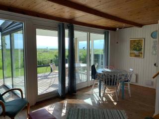 Cozy Beach House In The First Row - 6