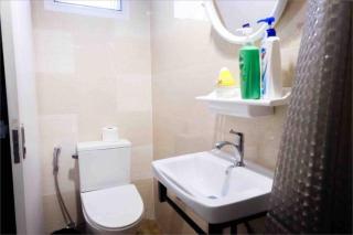Roombix City House - Cozy House Near BtsOnnut For 8-RB3 - Amphoe Phra Khanong - 8