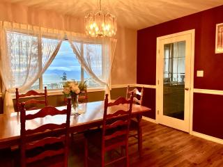 180 Degree ocean view home - Nanaimo - 2