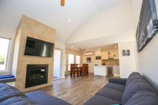 Amber Mist Villa - One - Bright - 1