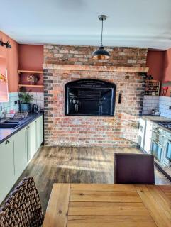 The Cob House. - Ifton Heath - 5
