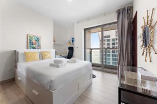 76th floor- 2 BR apartment Princess Tower PalmView - Dubai - 8