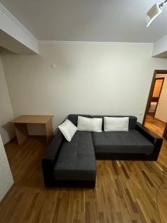 Renthouse Apartments Forest Heaven - 4