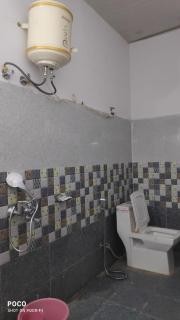 Hotel Trishul Inn - Karnaprayāg - 3