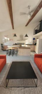 Magnifique LOFT Déco sur le port et à 5mn des plages wifi Clim 85 m2 - 4