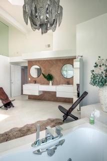 Serene 6000sf 8br-8ba Oceanfront Luxury Villa with 75' Frontage - Encinitas - 6