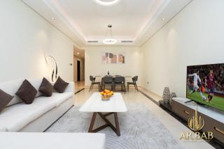 Mon Reve - Luxurious 2BR Plus Maids - Near Burj Khalifa & Dubai Mall-Downtown - Dubai - 5
