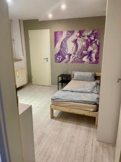 Schöne, hochwertige 5 Zimmer Wohnung in Oberhausen - 3