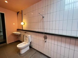 Commons Pool Villa Lot 1021 - Fong Homestay - Kampong Alor Gajah - 6