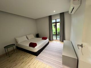 Commons Pool Villa Lot 1021 - Fong Homestay - Kampong Alor Gajah - 4