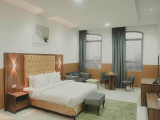 Dream Point Hotel - Fujairah - 9