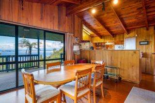 Lake View Lodge - Taupo Holiday Home - 3