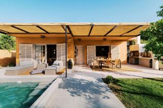 Costa-Aria House - Ixia - 5