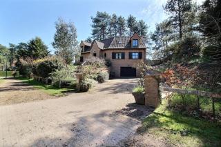 Annonce professionnelle. Jolie maison de vacances 4 chambres avec piscine extérieur, à proximité de la plage, pour 8 à 1 - Hardelot-Plage - 3