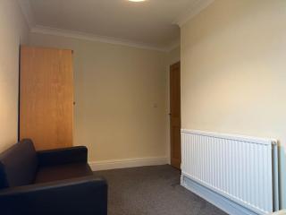 Spacious 5 bedroom house in Prestatyn, North Wales - Prestatyn - 4